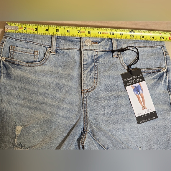 Sofia Jeans by Sofia Vergara Gabriella Mid Rise Bermuda Short Women Size 4 - Picture 7 of 14